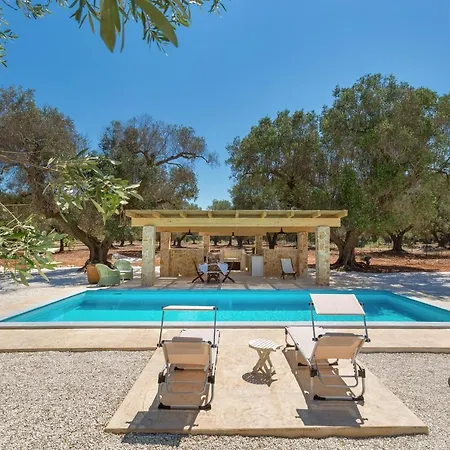 A Piedi Scalzi Nel Trullo By Perle Di Puglia Villa