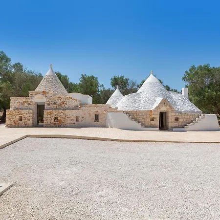A Piedi Scalzi Nel Trullo By Perle Di Puglia Villa Latiano