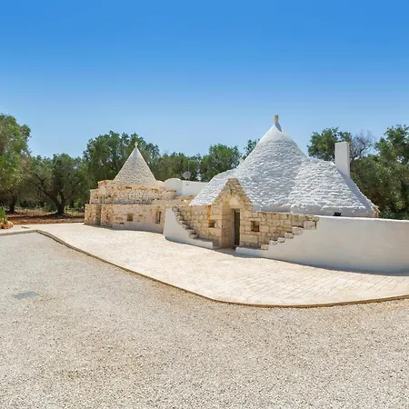 A Piedi Scalzi Nel Trullo By Perle Di Puglia Villa