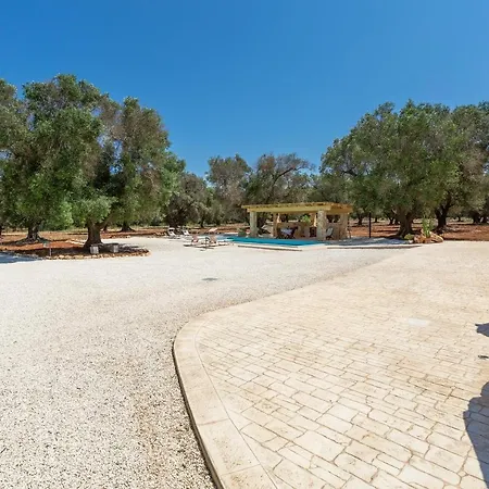 Villa A Piedi Scalzi Nel Trullo By Perle Di Puglia
